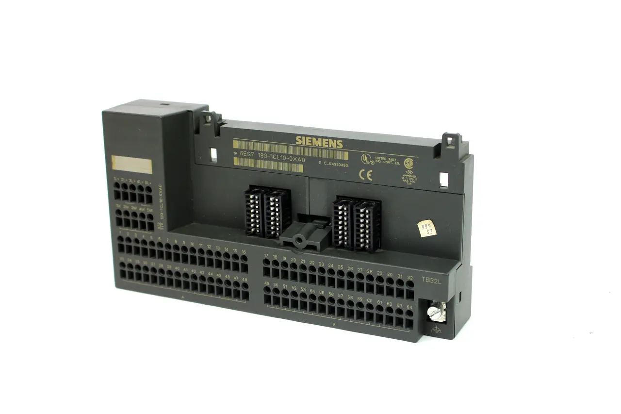 Siemens 6ES7 193-1CL10-0XA0 Terminal Base, 32 Channels