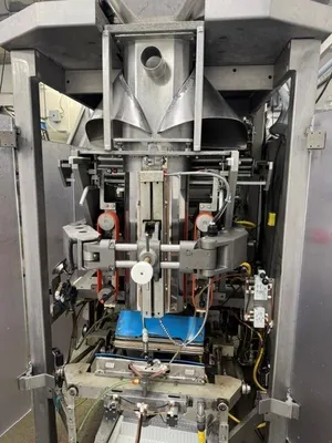 Used TRIANGLE B2C/A612F2RN Vertical Form Fill Sealing Machines (VFFS) Illinois US | M&M Equipment Corp. #1267156