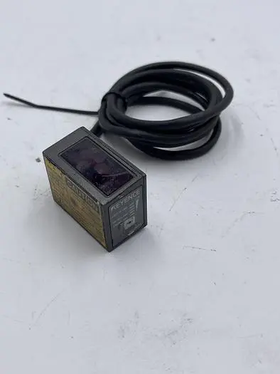Used KEYENCE KEYENCE BL-601 Misc Electrical & Power Parts | ND Industrial Surplus #1214934