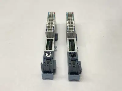 USED SIEMENS SIMATIC ET 200SP BASE UNIT BU15-P16+A10+2D LOT OF 2