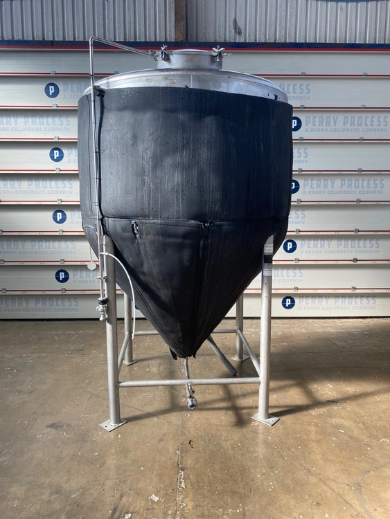 Used _UNKNOWN_ 3,800 Litre Stainless Steel Tanks GB | Perry Equipment #1136194