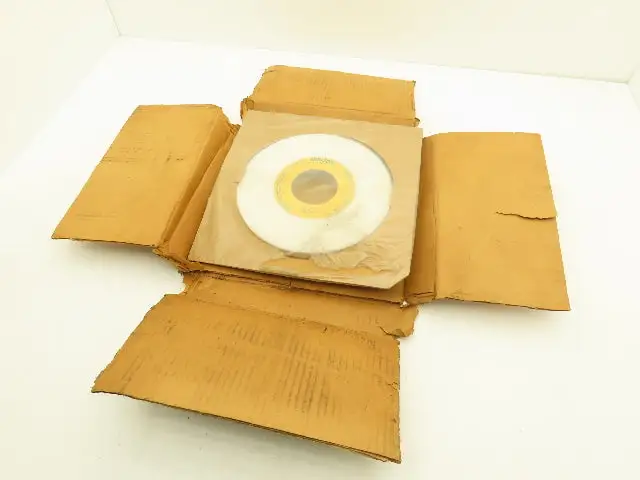 Norton 66253160895 White Grinding Wheel 10x1x3" 2485 RPM 38A46-KVBE