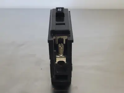 USED CUTLER-HAMMER BA140