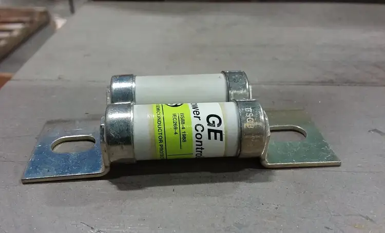 Used POWER CONTROL BS88-4> Misc Electrical & Power Parts British Columbia CA | Lenmark #251282