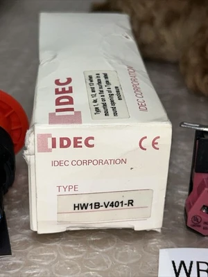 NEW IDEC HW1B-V401-R
