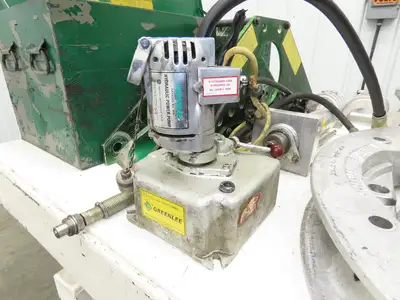 Greenlee One Shot Hydraulic Bender 883-4 Set 1.25-3" Rigid Conduit Needs Rebuilt