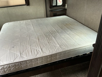 Used 2017 WILDWOOD LODGE 394FKDS Campers, Caravans, Motorhomes Michigan US | Miedema Asset Management Group #1402838