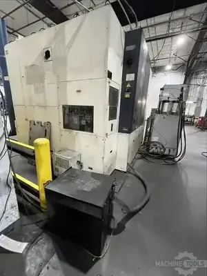 USED 2006 MAKINO V77