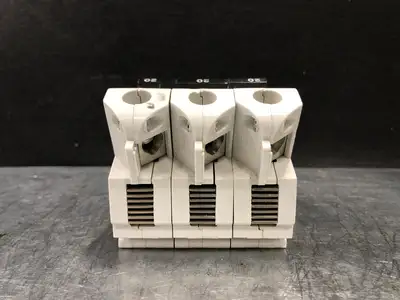 Used FEDERAL PIONEER NB320 Switchgears British Columbia CA | Lenmark #244005