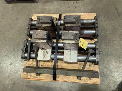 USED 1998 CENTURY MACHINE 75H-36