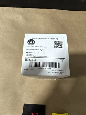 NEW Allen-Bradley 800T-J69A
