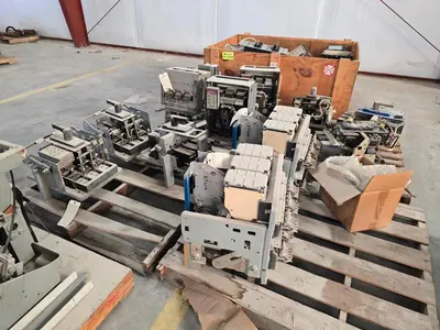 Used _UNKNOWN_ _UNKNOWN_ Circuit Breakers Indiana US | Myron Bowling Auctioneers Inc #1503991