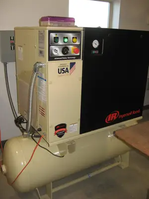 USED INGERSOLL-RAND UP6-7.5TAS-125