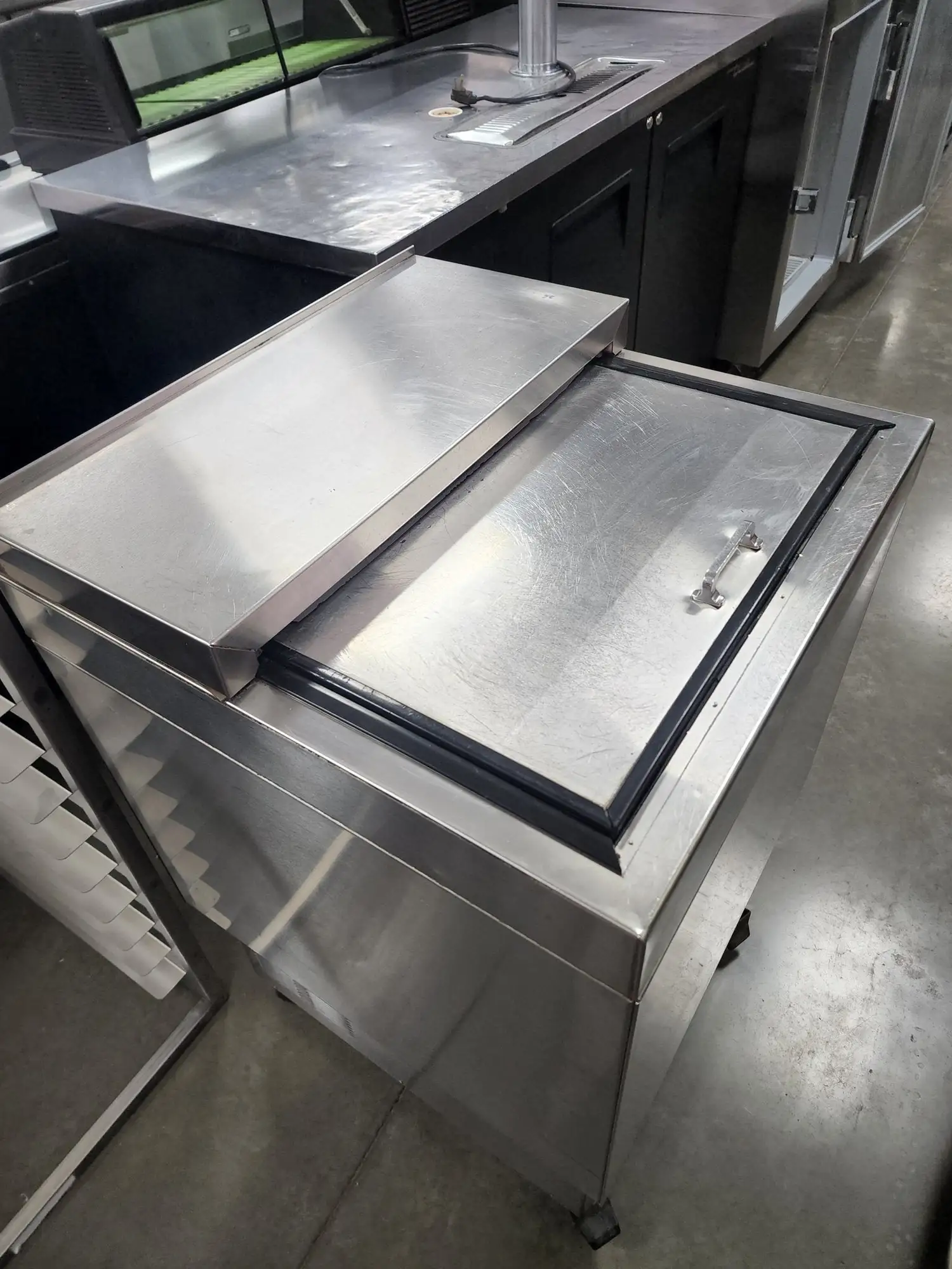 Used Glastender, Inc. MF24-S2 Underbar Equipment Illinois US | Falcon Restaurant Supply #1376819