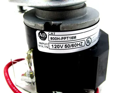 NEW ALLEN BRADLEY 800H-PPT16M PILOT LIGHT SERIES C 800HPPT16M