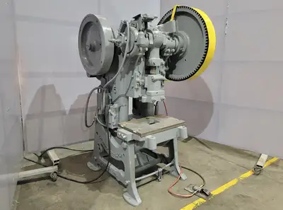 USED L&J 5