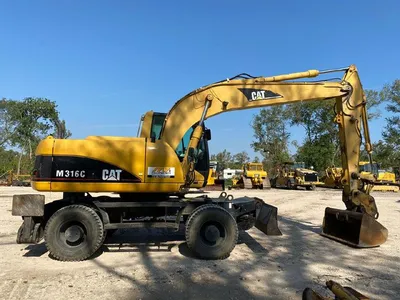 2005 Caterpillar M316C