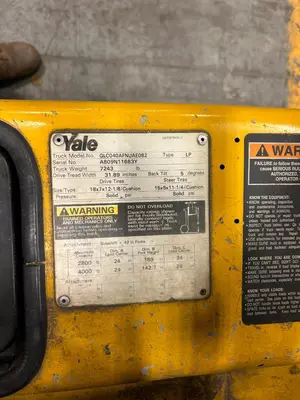 Used 2001 _UNKNOWN_ _UNKNOWN_ Liquid Propane Forklifts Virginia US | Myron Bowling Auctioneers Inc #1561901