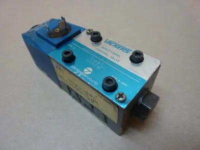 USED VICKERS DG4V32AMU2B750