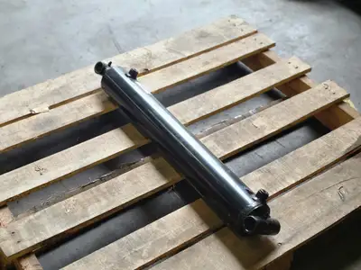 Hydraulic Cylinder 3" Bore x 20" Stoke, 30MEC20HD