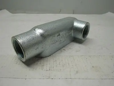 OZ GEDNEY LR100 1"  Iron Conduit Body Lot of 5