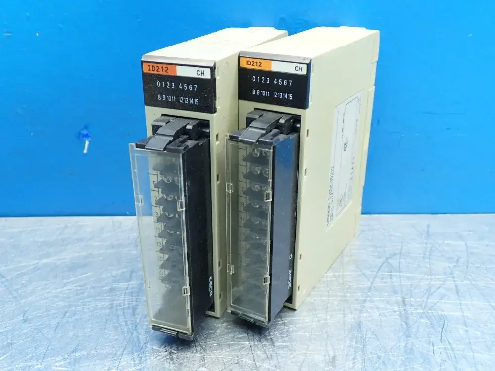 USED OMRON C200HID212