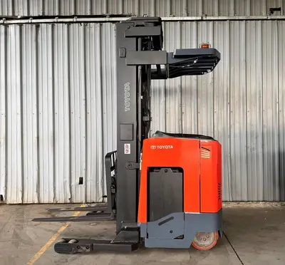 USED 2015 TOYOTA 9BRU18