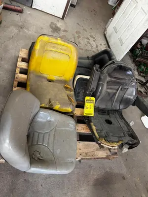 Used _UNKNOWN_ _UNKNOWN_ Parts & Accessories (Material Handling) Ohio US | Myron Bowling Auctioneers Inc #1574273