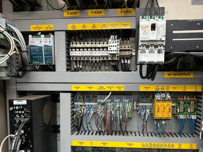 2015 HURCO VM30I Vertical Machining Centers | Charter Auctions (13)