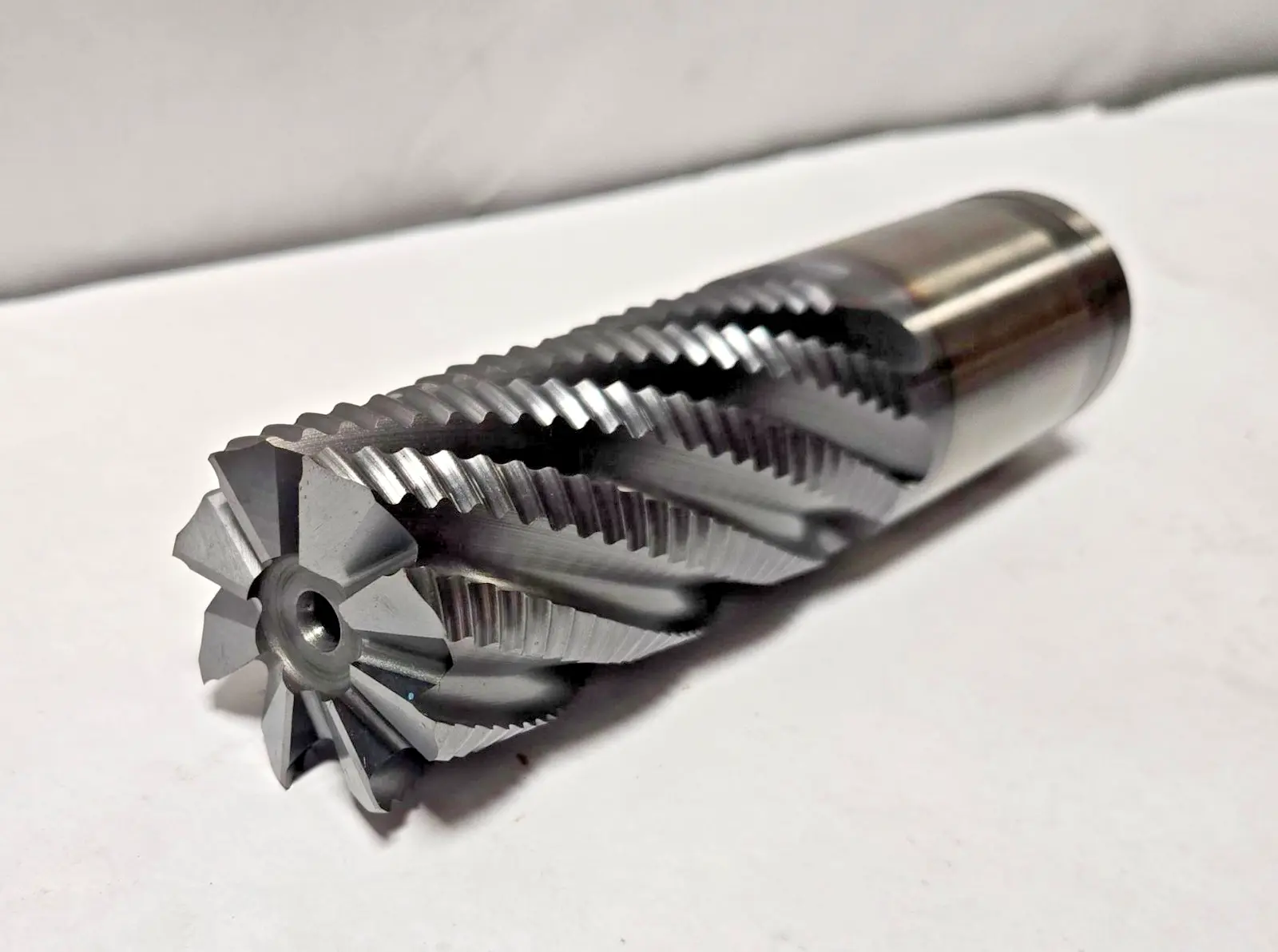 Niagara Cutter End Mill HSS 71343 HSCO 8 Flute Rougher 2" USA New