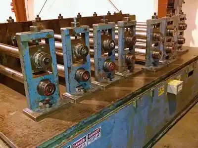 USED 1960 MICHIGAN ROLL FORM RM-300S