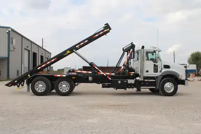 New | in-Stock 2026 MACK GRANITE 64BR Rolloff Trucks Texas US | Roll Off Truck World #1491911