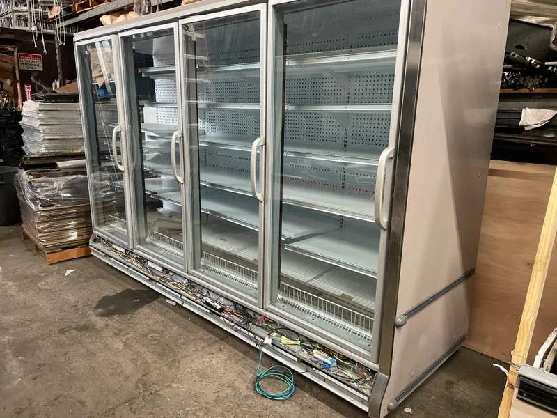 101-0066 Hussmann 4 Door RLN Freezer