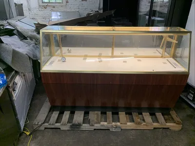 174-0183 Spartan Showcase CPR-6 70” Self Contained Full Service Display Case