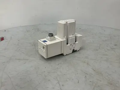 USED MOOG D661-5009