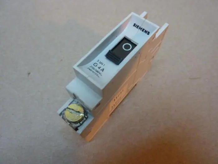 Used SIEMENS 5SN1G4A Circuit Breakers Michigan US | Ideal Machinery #602412