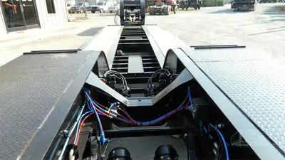 New | in-Stock 2026 PITTS LB35-22DC Lowboy Trailers Tennessee US | LMI Tennessee LLC #1505013