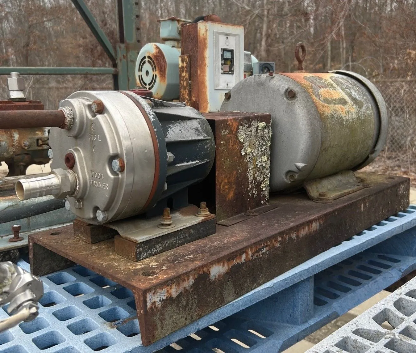 USED HYDRACELL PUMP D10XLSTSNEY