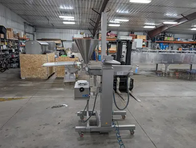 USED 2008 BAKON CAKE DECORATOR