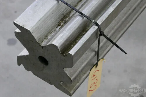 Used N/A MULTI V LOWER TOOLING 140 X 140 X 6000 MM Tooling & Accessories (Other) NL | Mach 4 Metal #117073