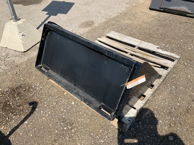New old stock Paladin 42” high capacity bucket for a Bobcat MT mini skid steer, welded on cutting ed...