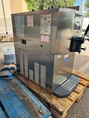 Used TAYLOR _UNKNOWN_ Ice Cream Equipment Ohio US | Palm Beach Restaurant Equipment, LLC #1421270