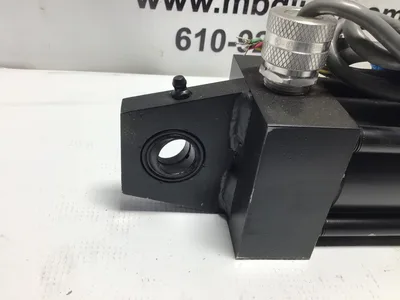 Parker C Cylinder w/Parker D1EME53ECNBJ0030 DC Solenoid Anode Servo