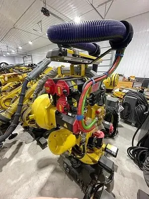 Used 2016 FANUC R-2000IB/250F 6 AXIS ROBOT WITH FANUC R30IB CONTROLLER Robots | Harbor Machinery Inc. #1283359