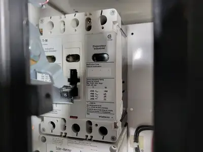 USED EATON SVX004A1-5A4N1