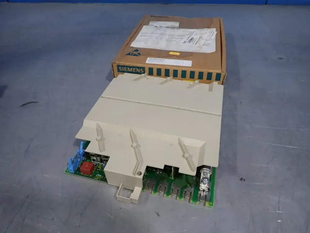 NEW SIEMENS 6SC61200FE01