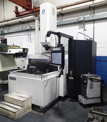 2015 MAKINO EDNC6 EDM Sinkers | Bayou Machinery (2)