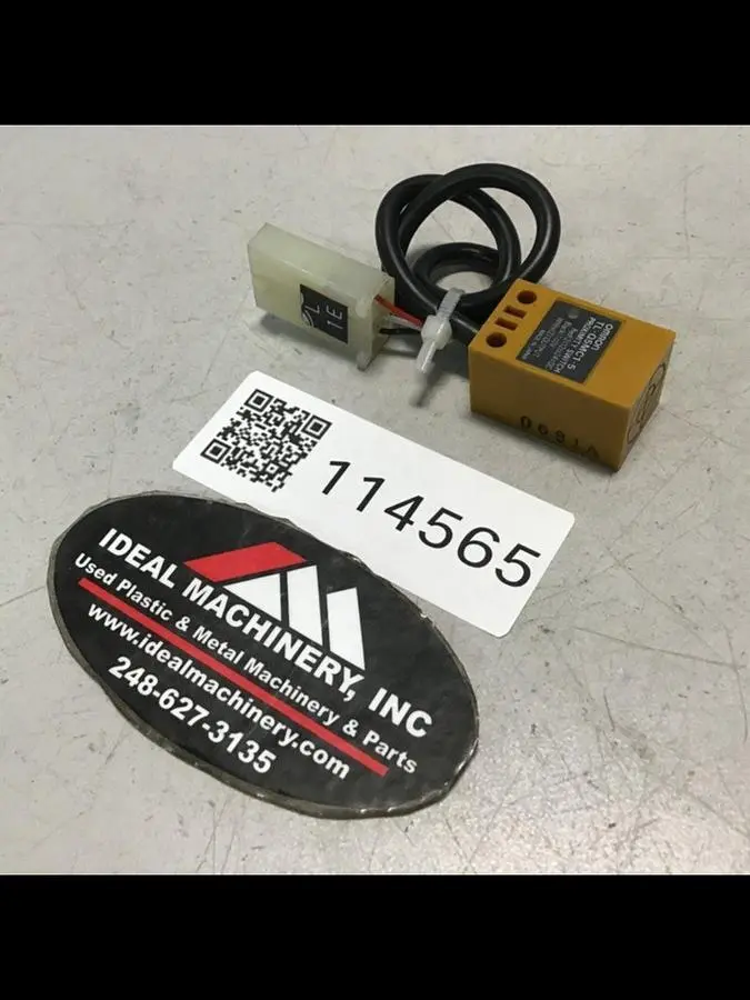 USED OMRON TL-Q5MC1-5