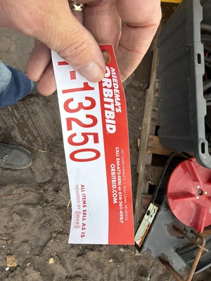 Used _UNKNOWN_ _UNKNOWN_ Broadcast Spreaders Minnesota US | Miedema Asset Management Group #1444288