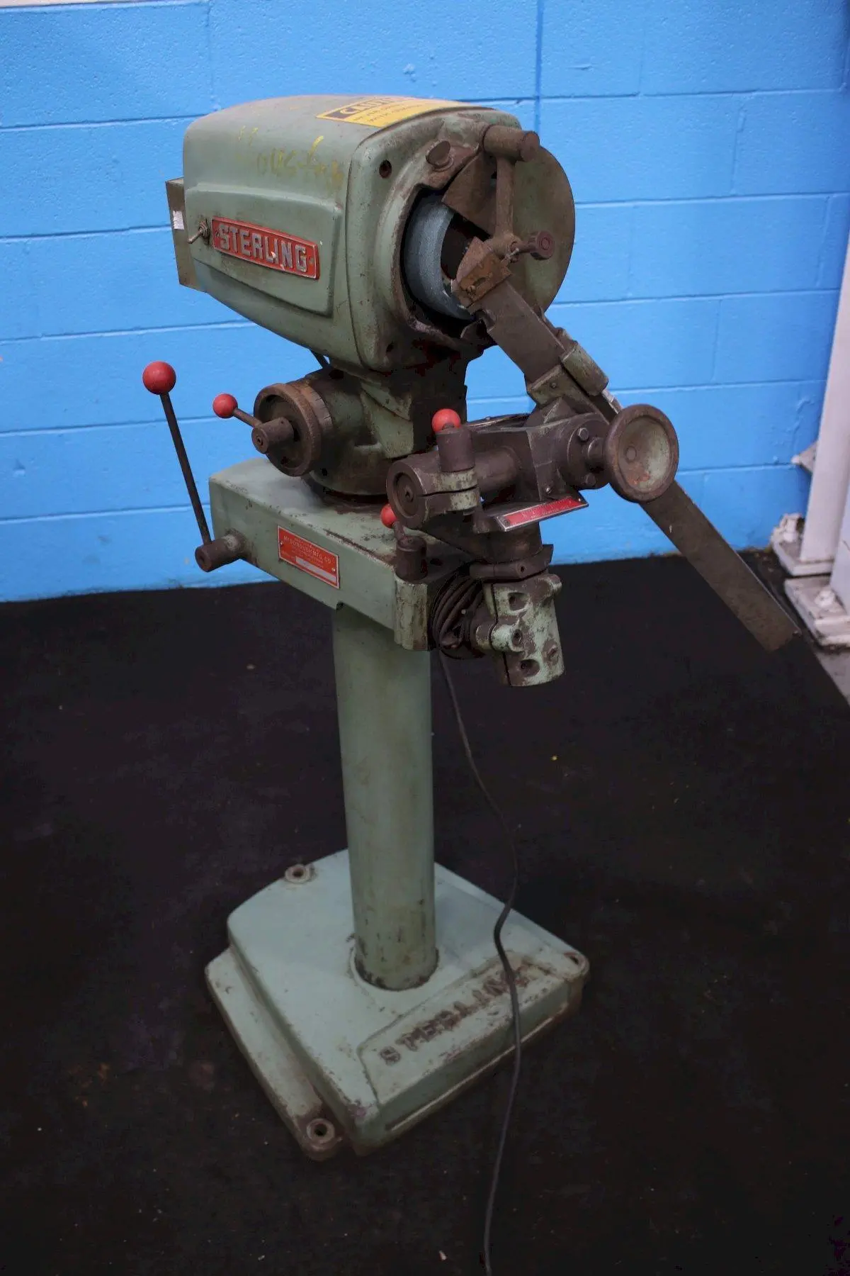 2-1/2" STERLING MODEL DV DRILL GRINDER